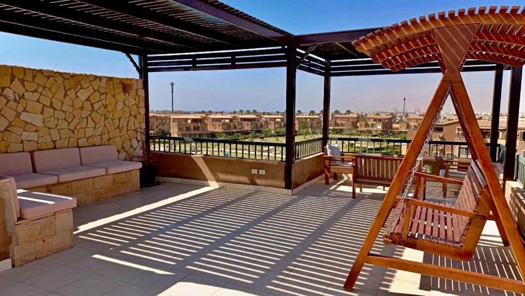 Chalet Marina Wadi Degla Families Only Pool View 2Nd Floor 6 Adults ไอน์ ซกนา ภายนอก รูปภาพ