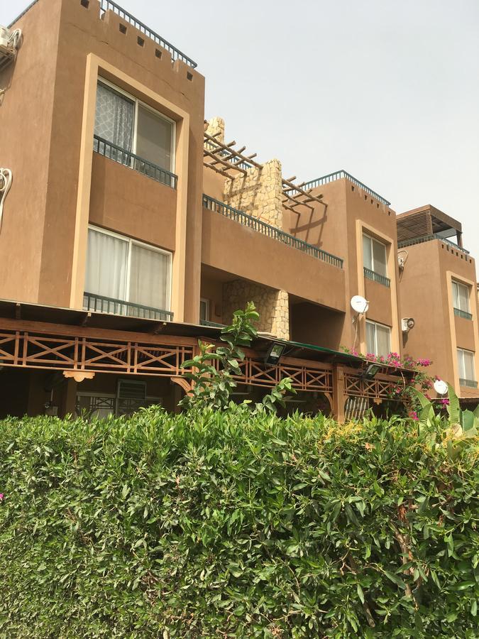 Chalet Marina Wadi Degla Families Only Pool View 2Nd Floor 6 Adults ไอน์ ซกนา ภายนอก รูปภาพ
